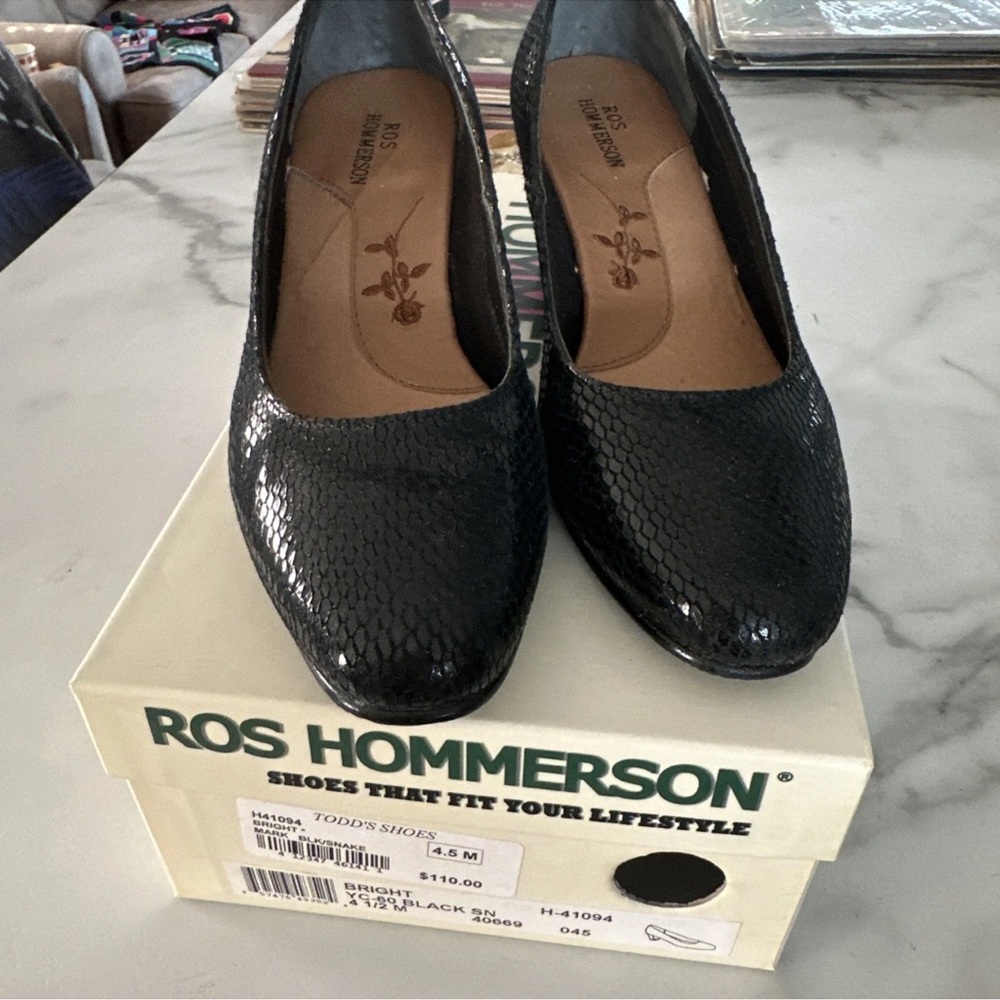 Ros Hommerson Textured Black/Snake Heels 4.5 M w/ original box